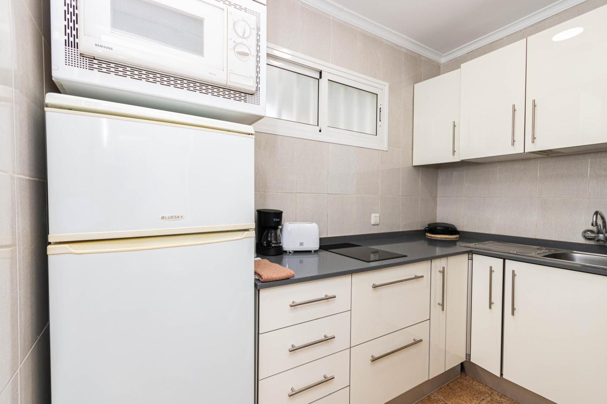 Serenity Yumbo - Europa Appartment 2Min Yumbo - 5Min From Beach - Wifi Free - Air Conditioner - Private Services - Free Welcome Book - Cohote Conserjeria Gran Canaria ปลายา เดล อิงเกลส ภายนอก รูปภาพ